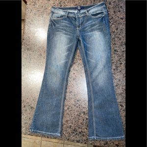 Earl Jean Denim Jeans with button flap pockets